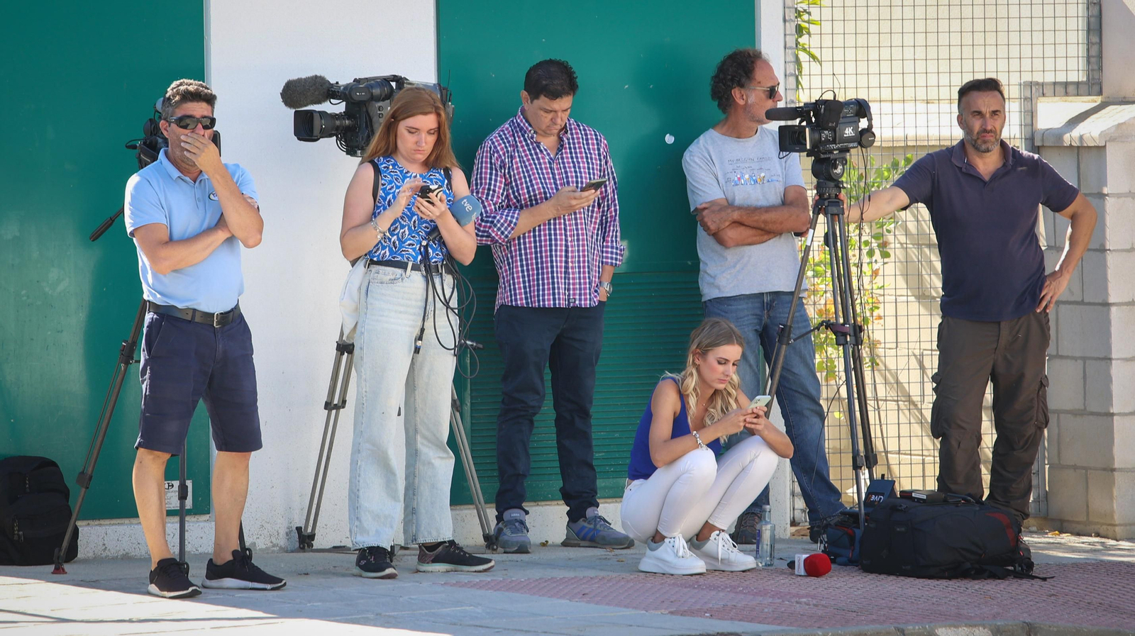 Vuelven las clases al instituto de Jerez después de los  apuñalamientos