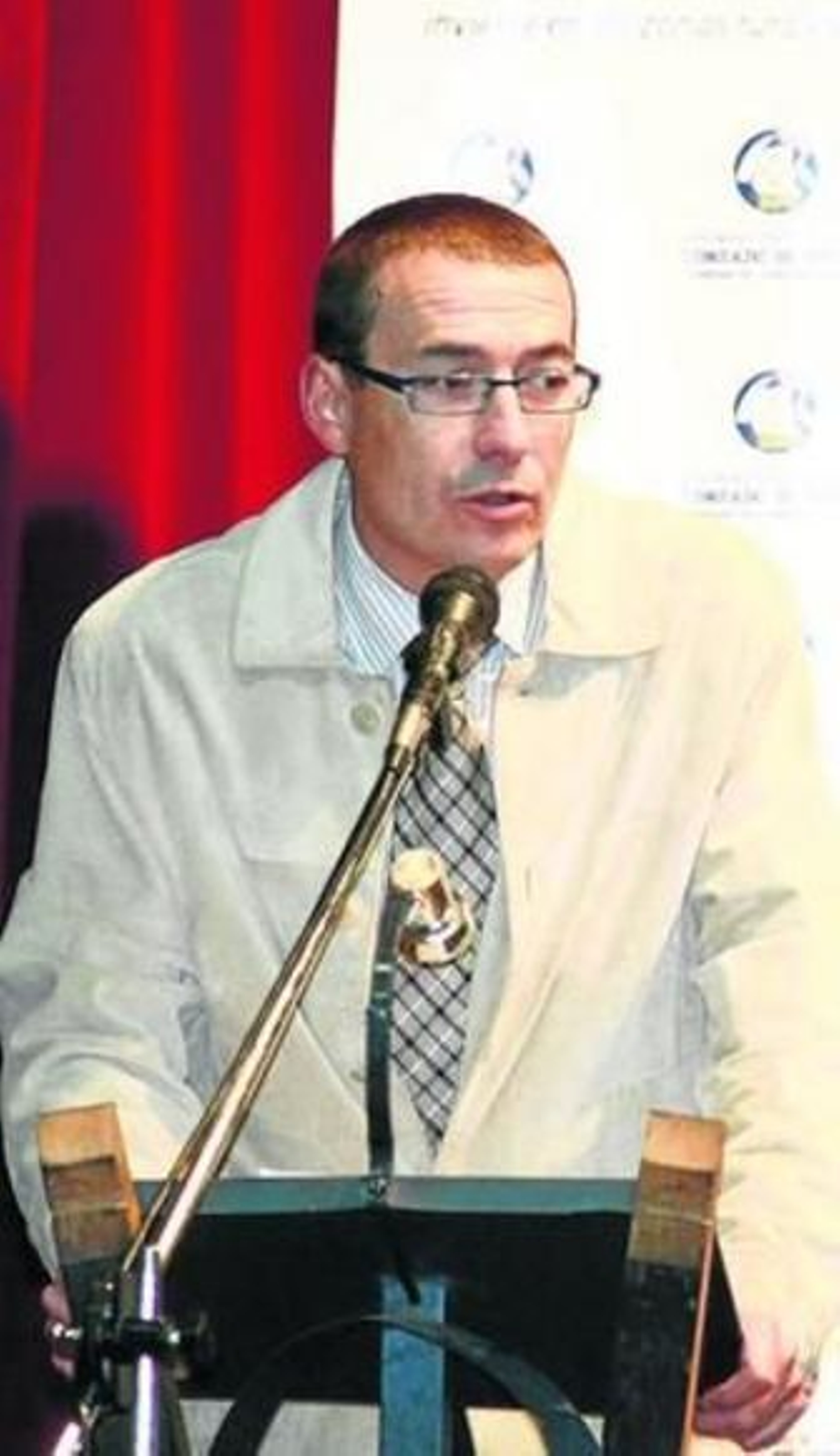 Francisco Díaz consigue el apoyo para volver a gobernar