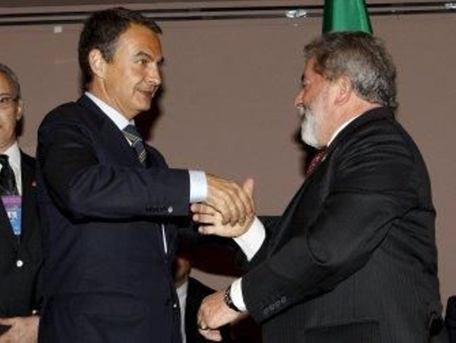 Zapatero, Brown y 'Lula' proponen crear un organismo que supervise los mercados financieros