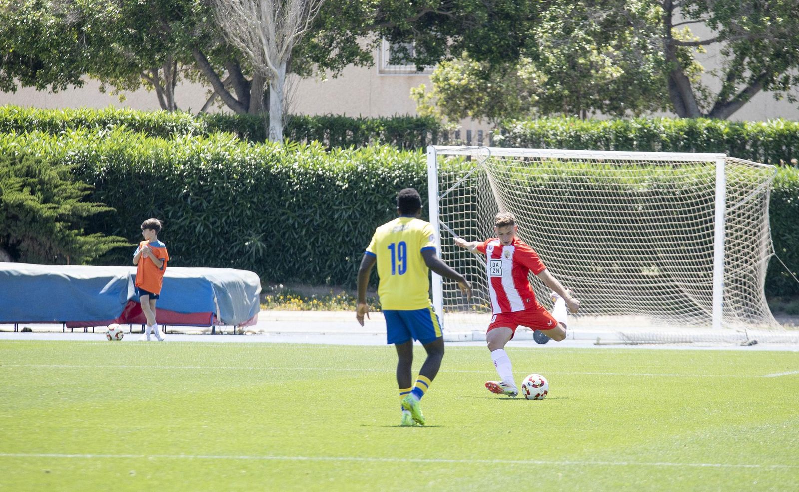 Partido de Segunda RFEF entre el Almería B y el Cádiz Mirandilla
