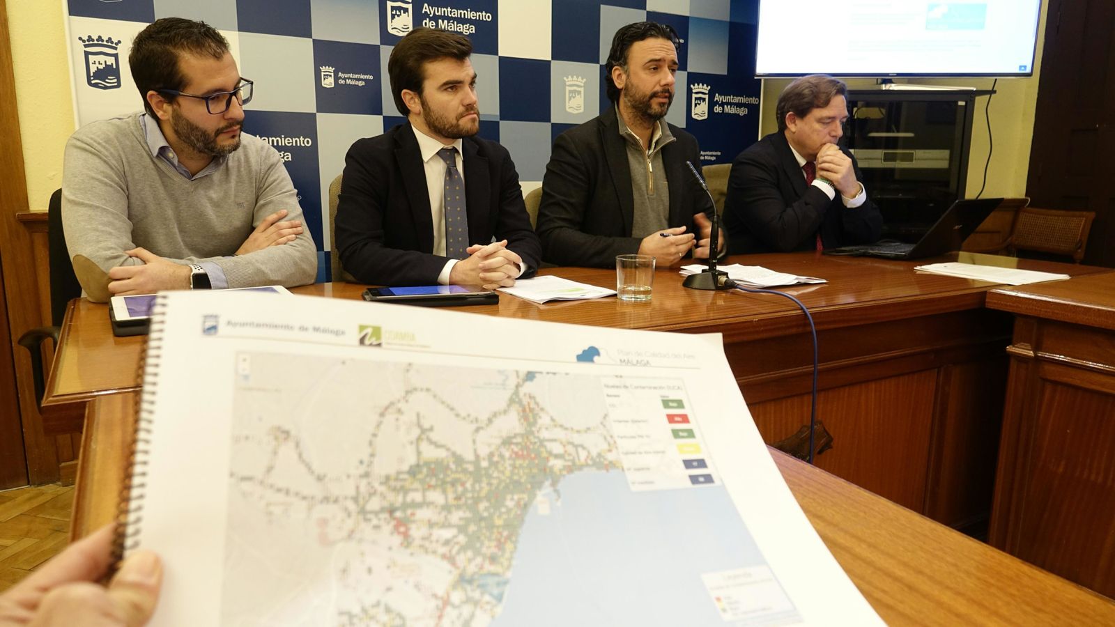 Presentación del estudio sobre la calidad del aire en Málaga capital.