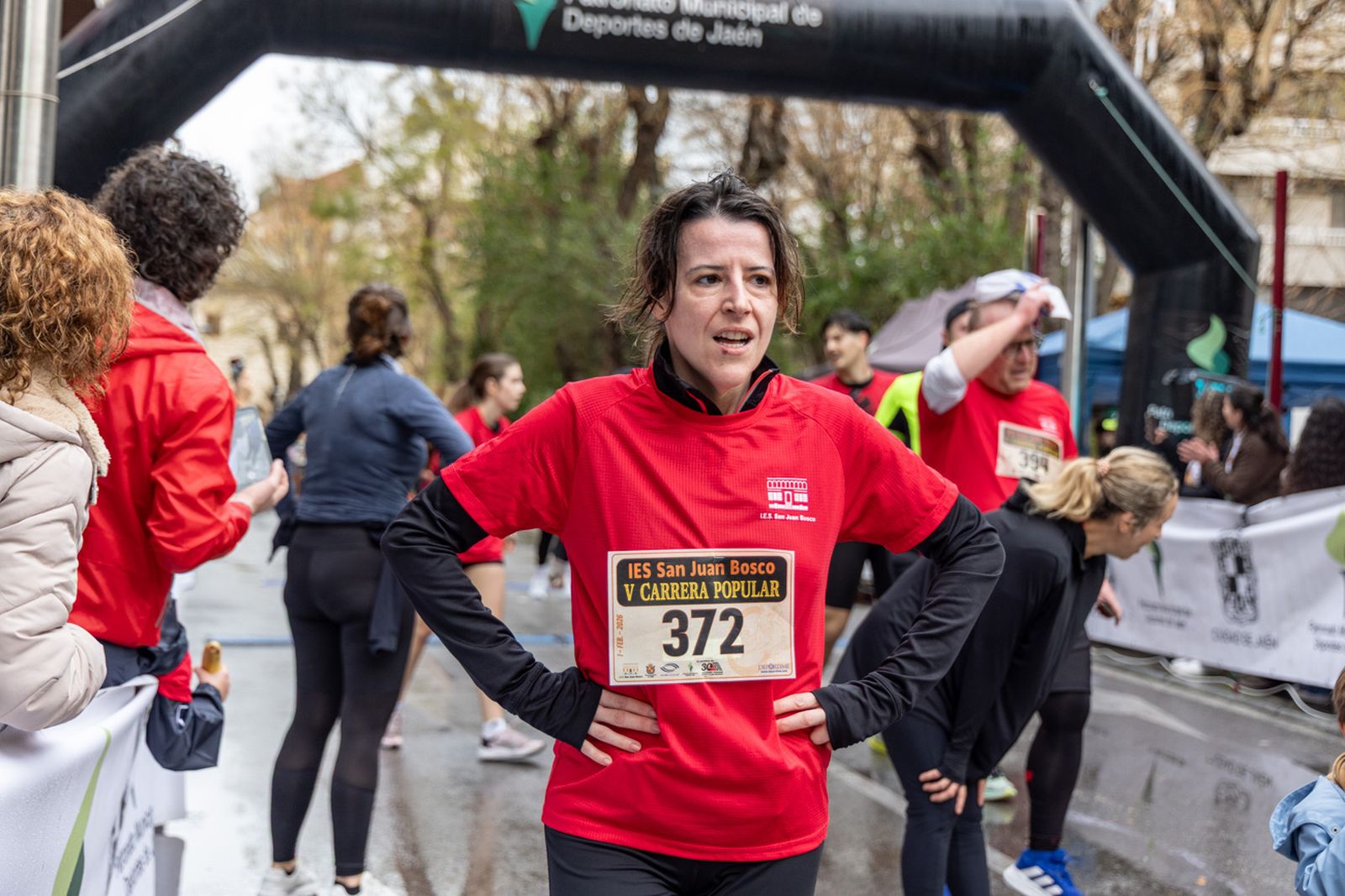 En imágenes: la lluvia no frena a más de un millar de corredores en la V Carrera Popular del IES San Juan Bosco (2)