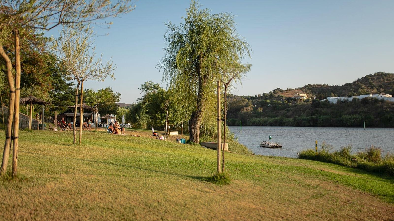 Playa fluvial de Sanlúcar de Guadiana