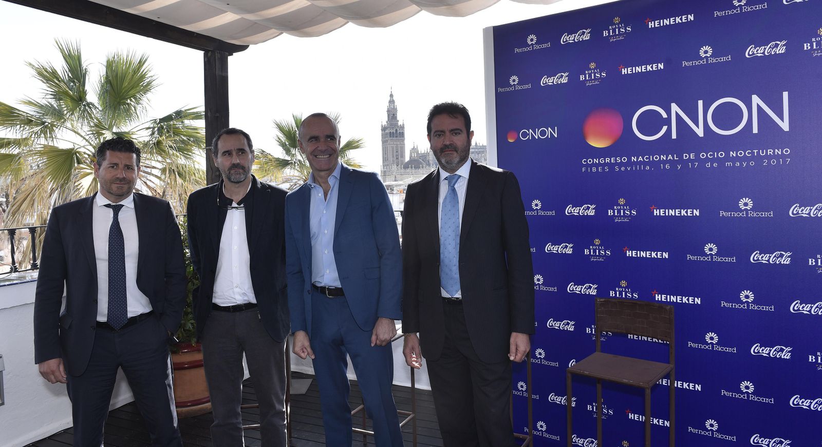 1. Pablo Arenas (Asociación de Hostelería de Sevilla), Joaquín Boadas (Spain Nightlife), Antonio Muñoz (Ayuntamiento) y Jesús Rojas (Fibes). 2. El encuentro contará con la presencia de Mirik Milan, alcalde de la noche de Ámsterdam.