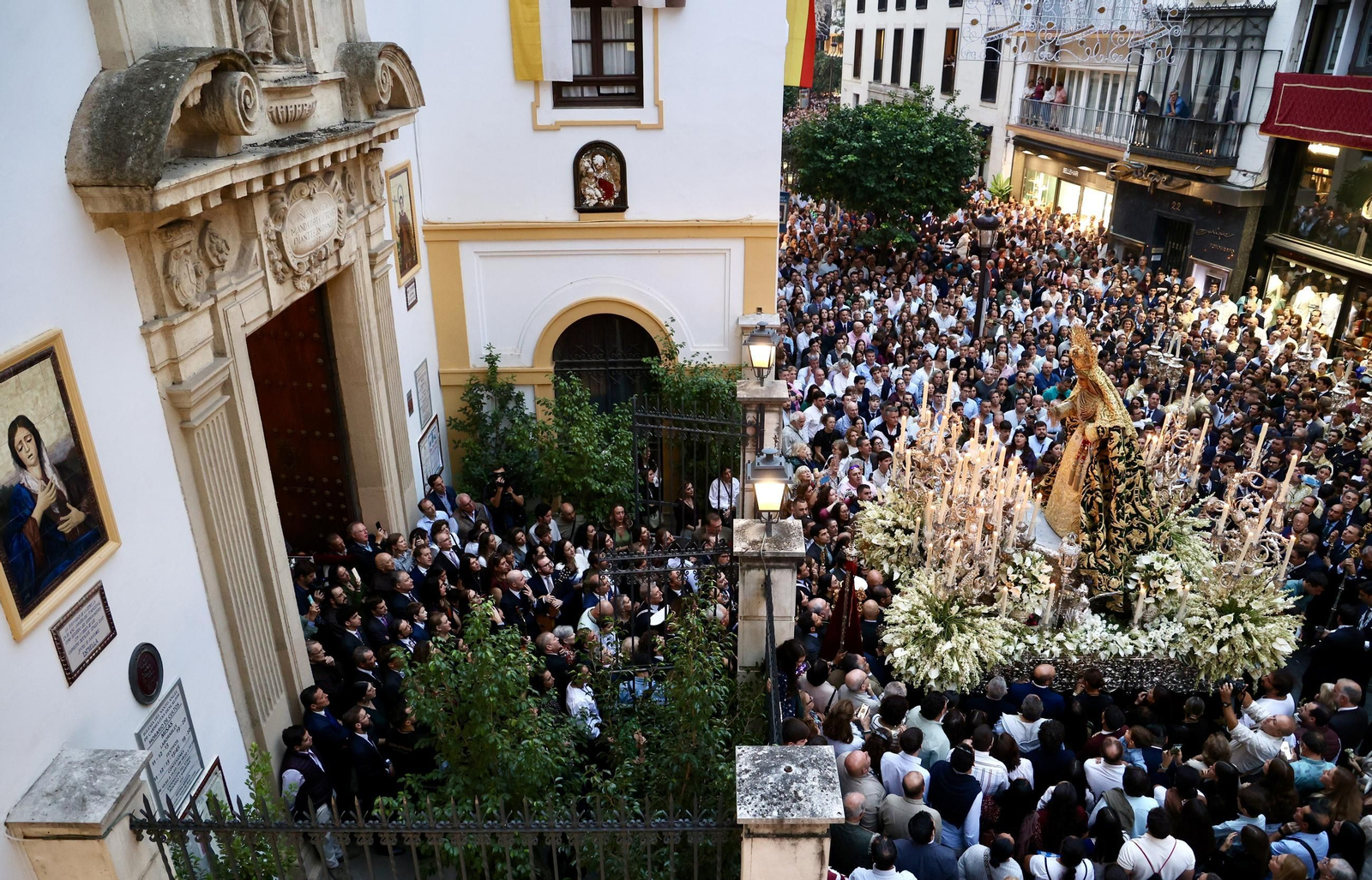 Regreso de la Esperanza a Triana