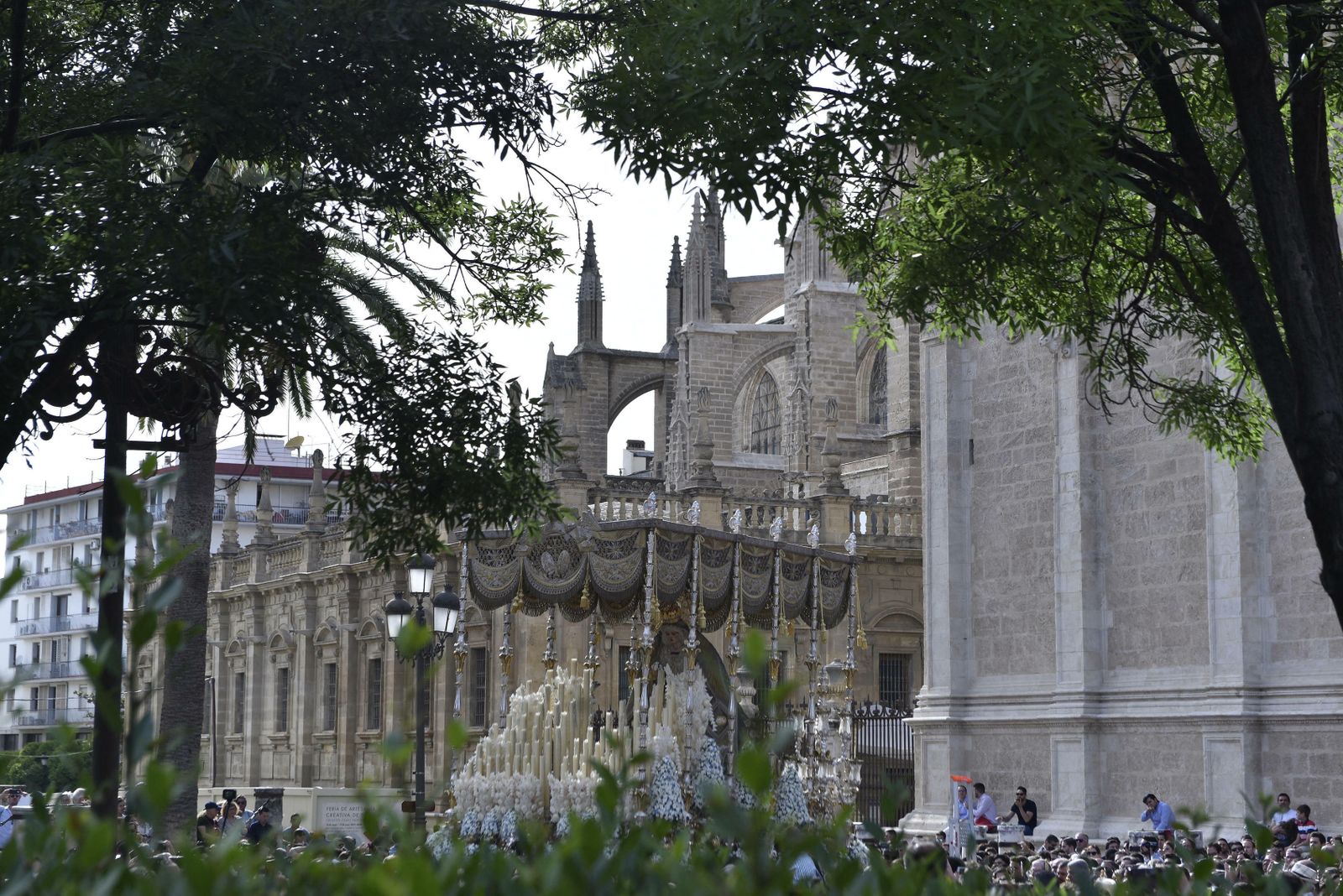 El regreso de la Virgen de los Ángeles tras su coronación, en imágenes