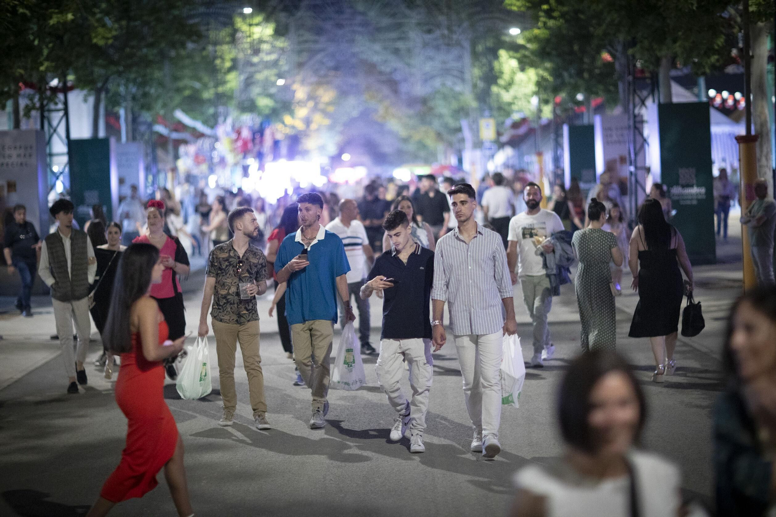 Así ha comenzado este año la Feria del Corpus en Granada Así ha comenzado este año la Feria del Corpus en Granada