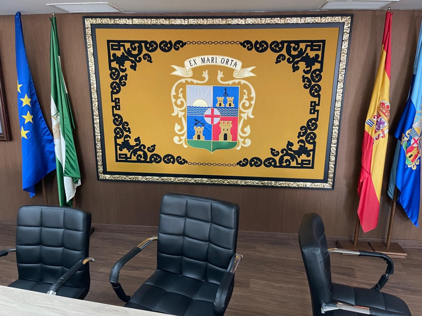 El sillón de alcalde en Garrucha está vacante.