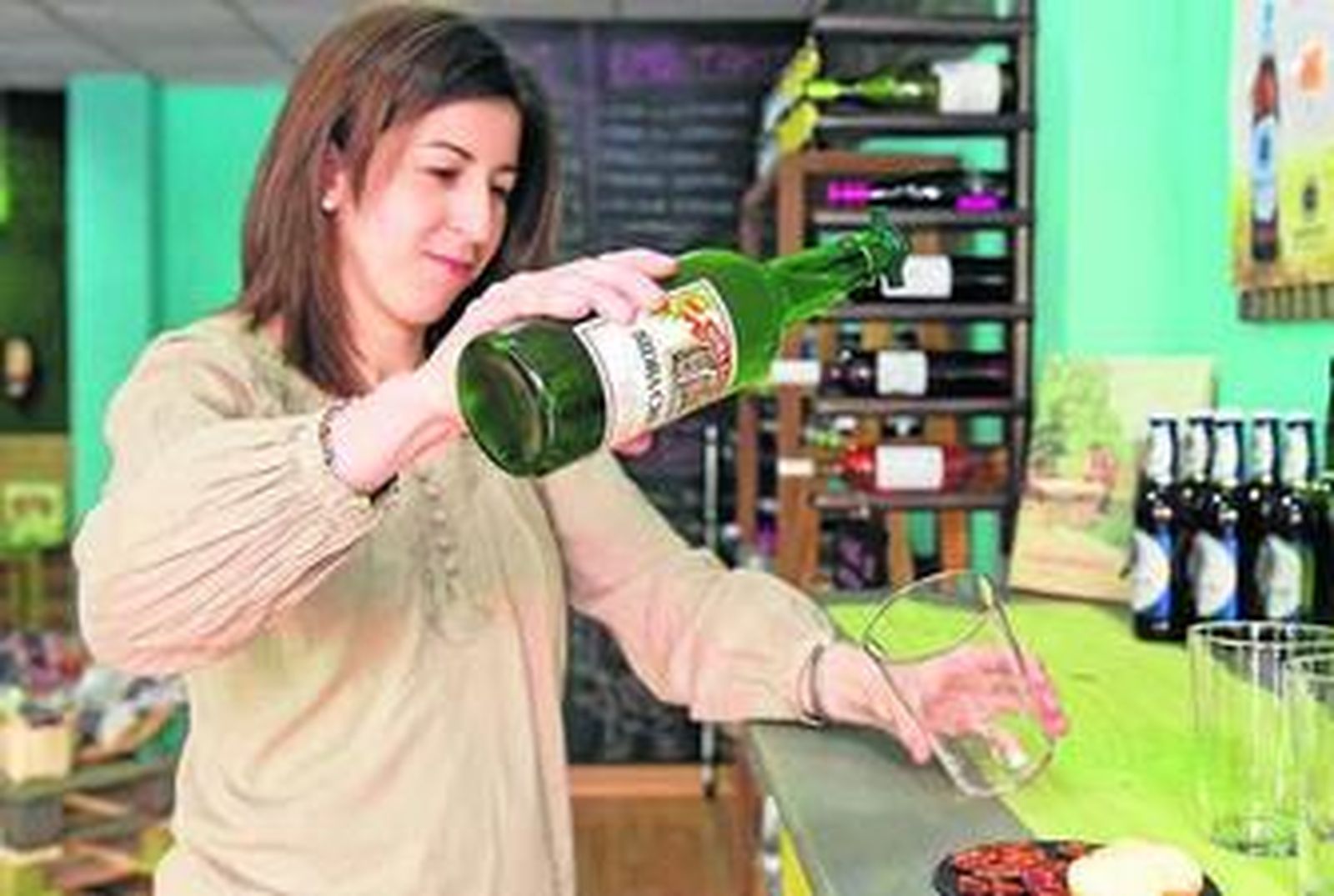 La sidra asturiana, declarada patrimonio de la Humanidad por la Unesco.