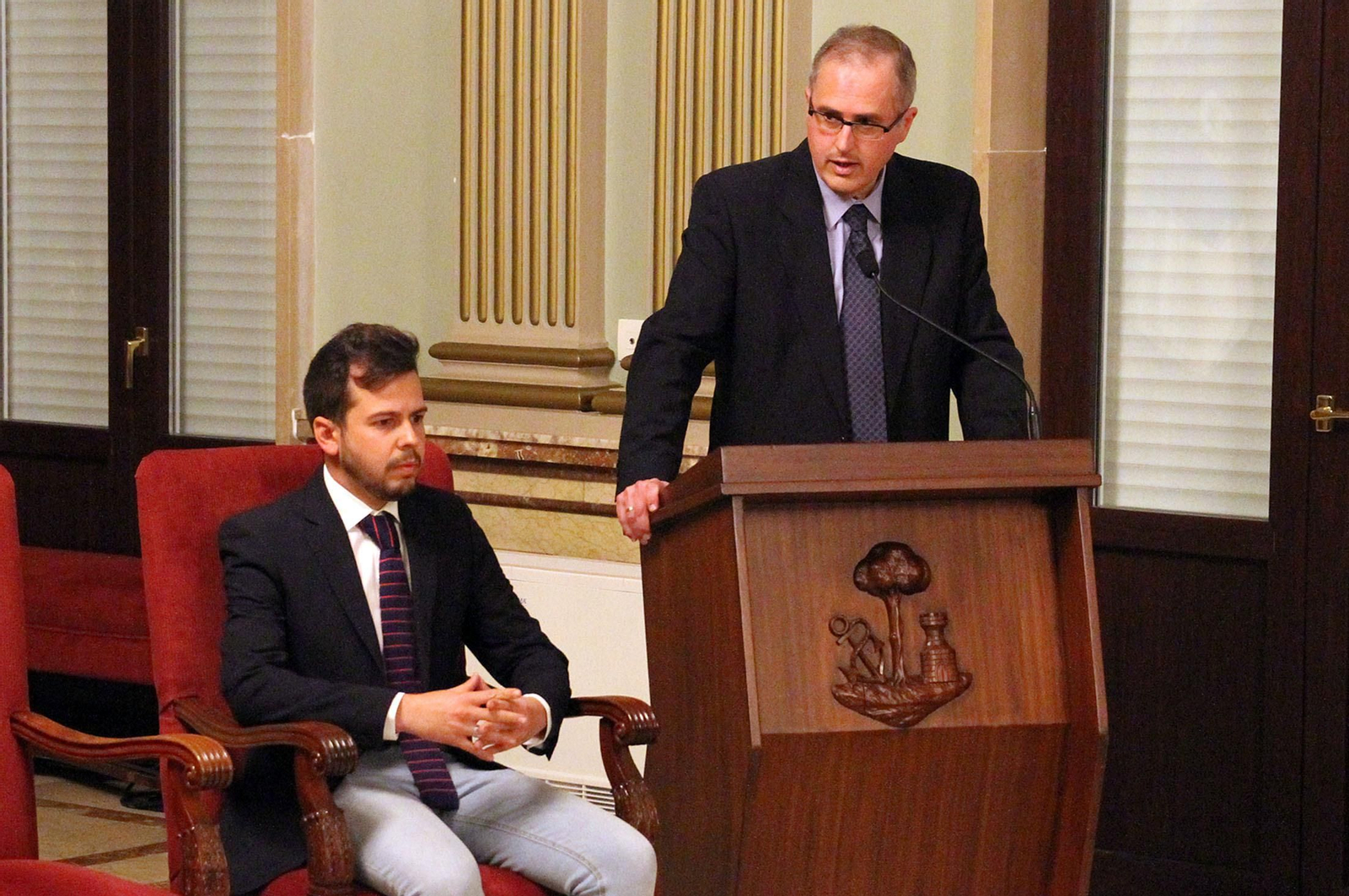 Presentación de la nueva corona de Nuestra Señora en su Soledad, en imágenes