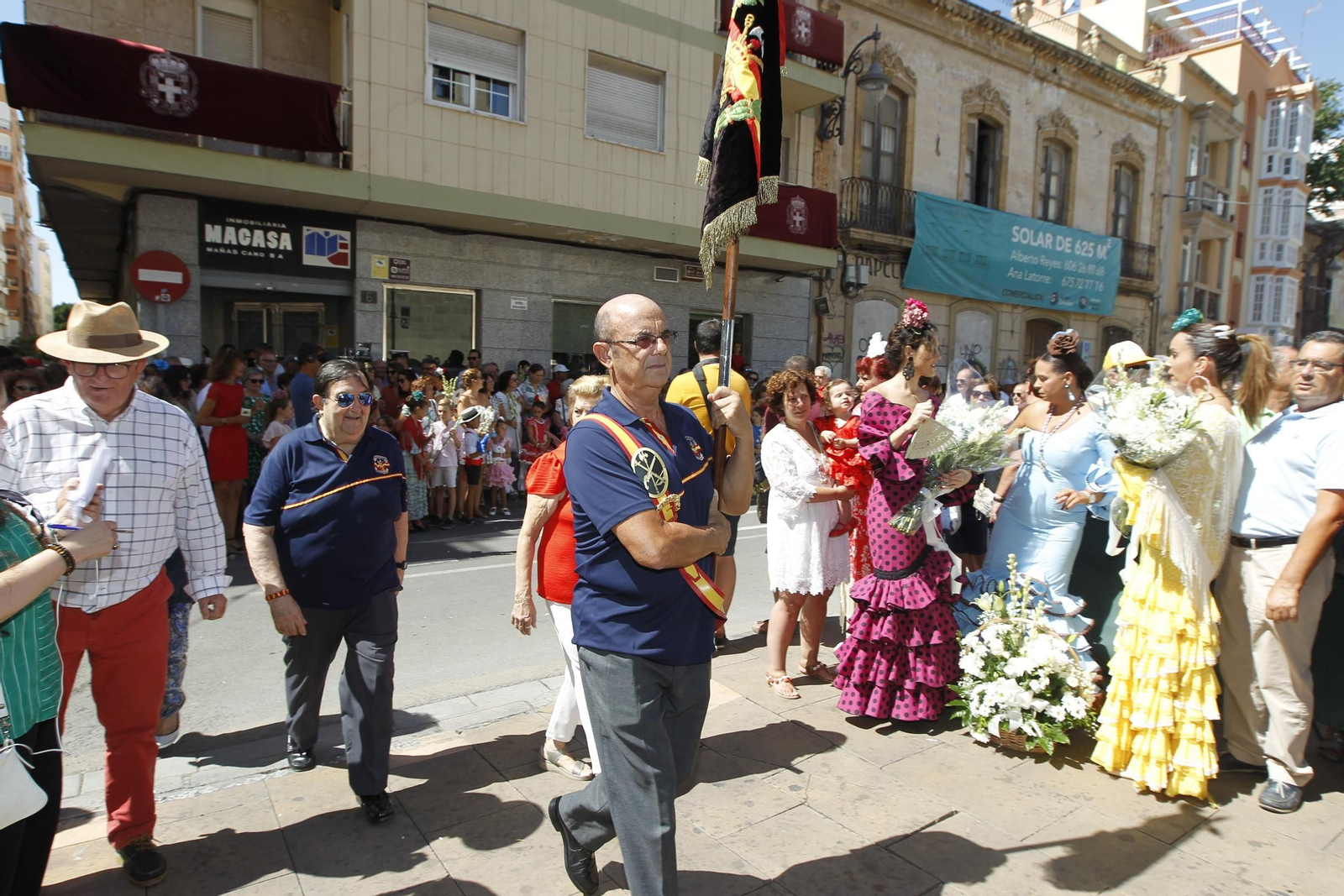 Fotogalería ofrenda floral a la Virgen del Mar. Feria de Almería 2019