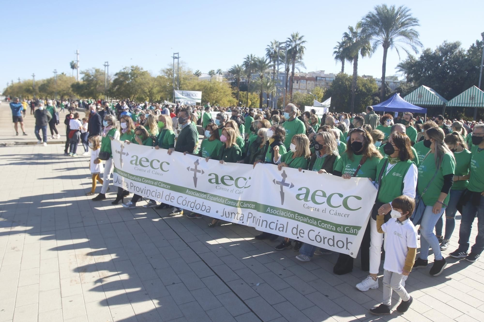 La marcha por la vida de la AECC en Córdoba, en fotografías