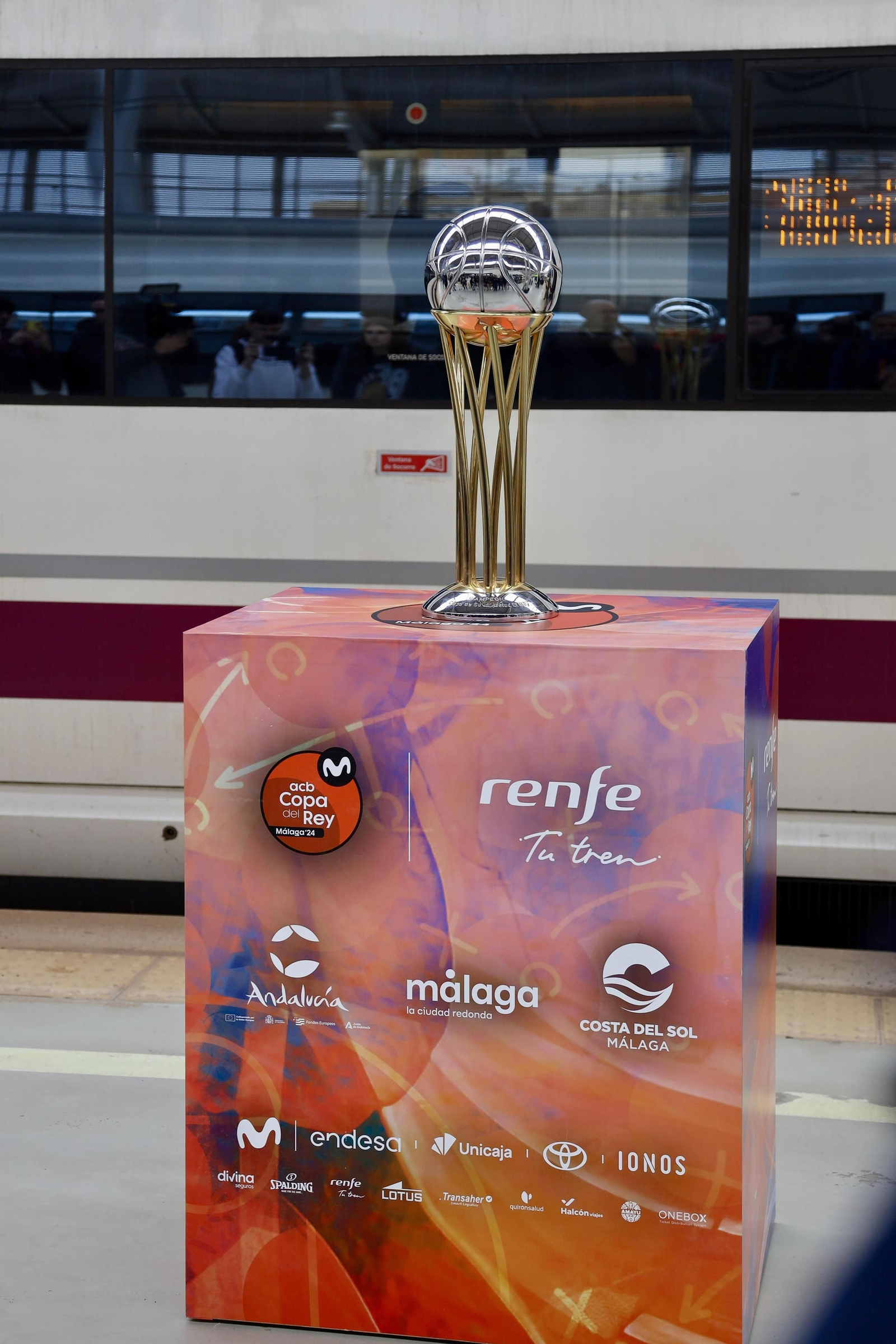 La Copa del Rey ya está en Málaga