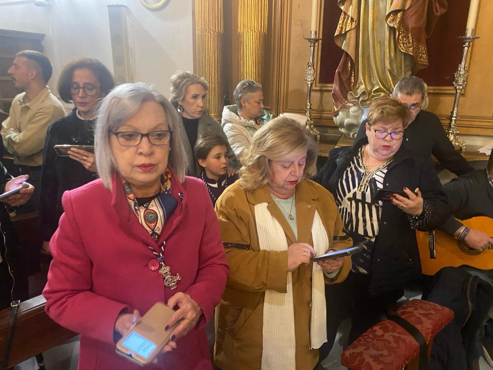 En imágenes: La Expiración trae de vuelta la ilusión de los cofrades jiennenses