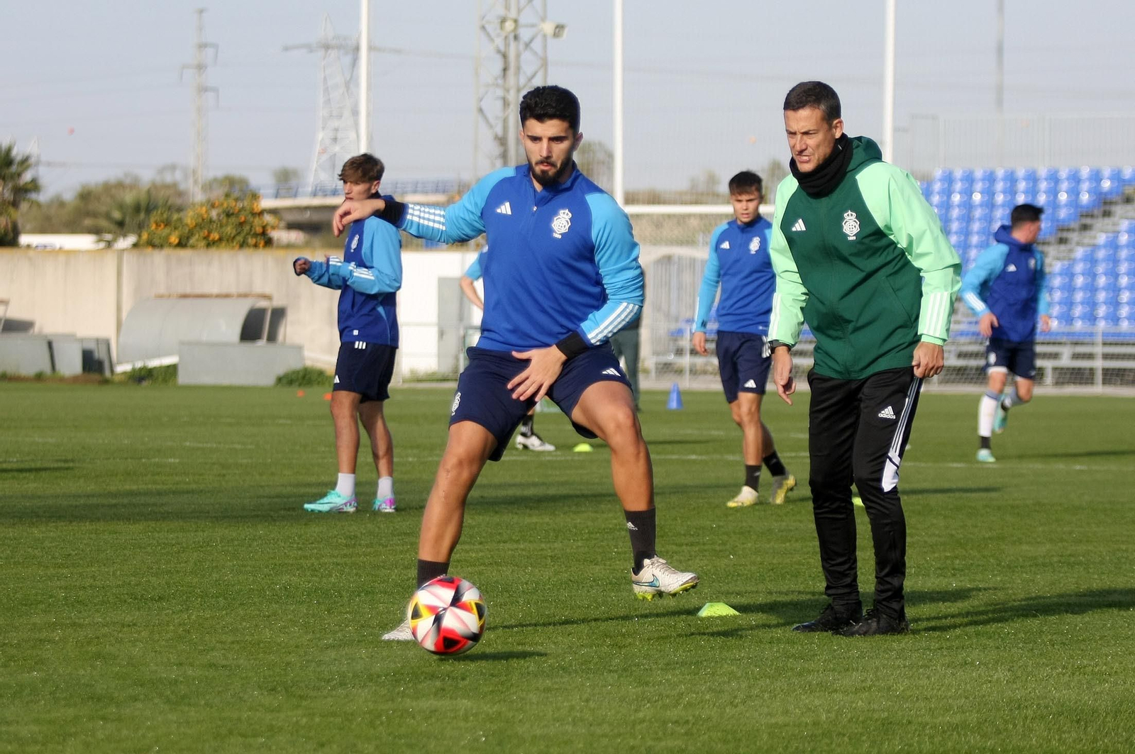 Entrenamiento del Recreativo de Huelva en imágenes