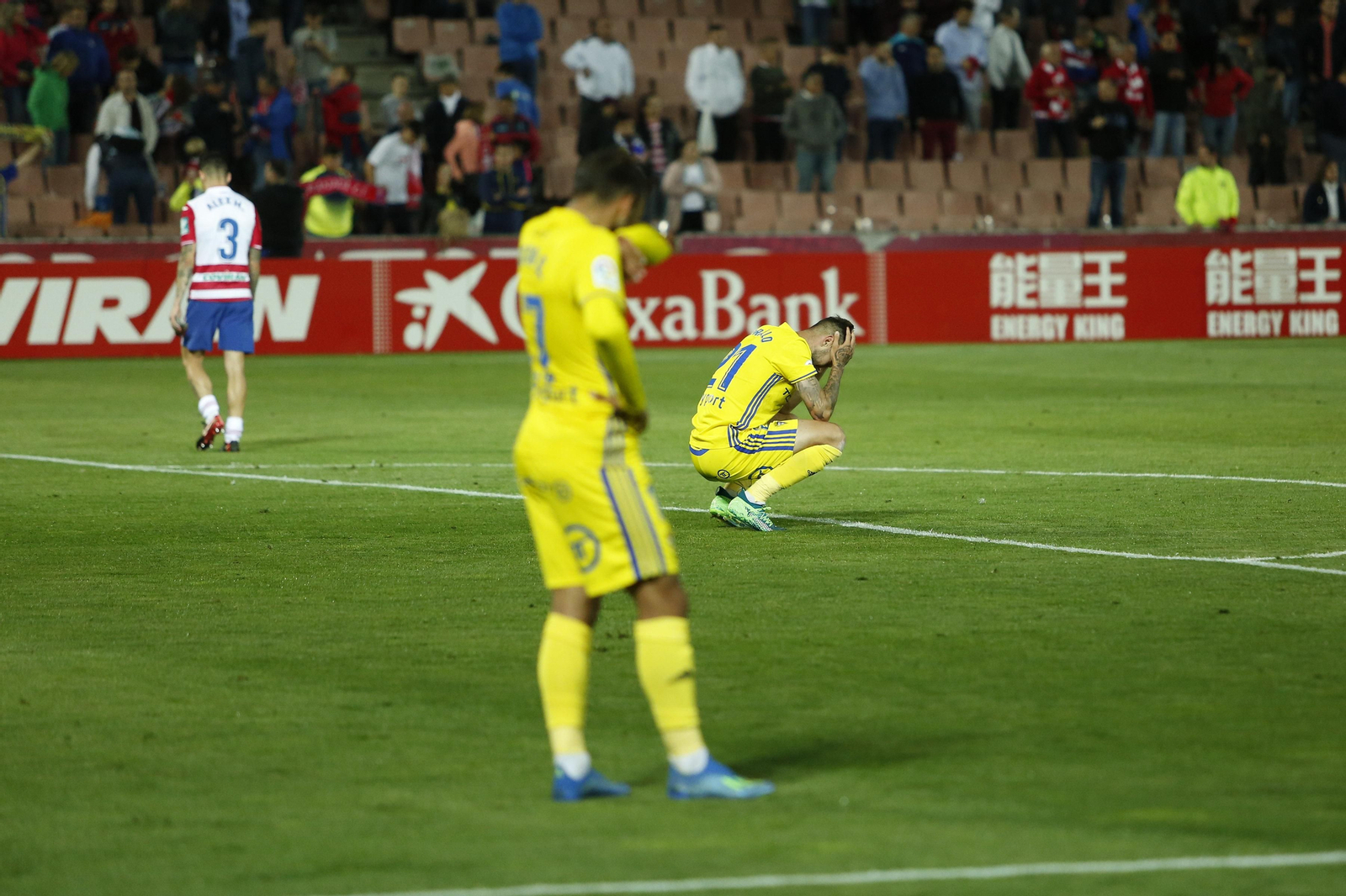 El Granada CF-Cádiz CF, en imágenes