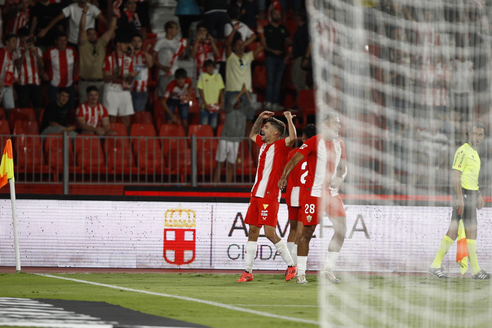 La victoria de la U.D. Almería ante el Real Burgos, en imágenes