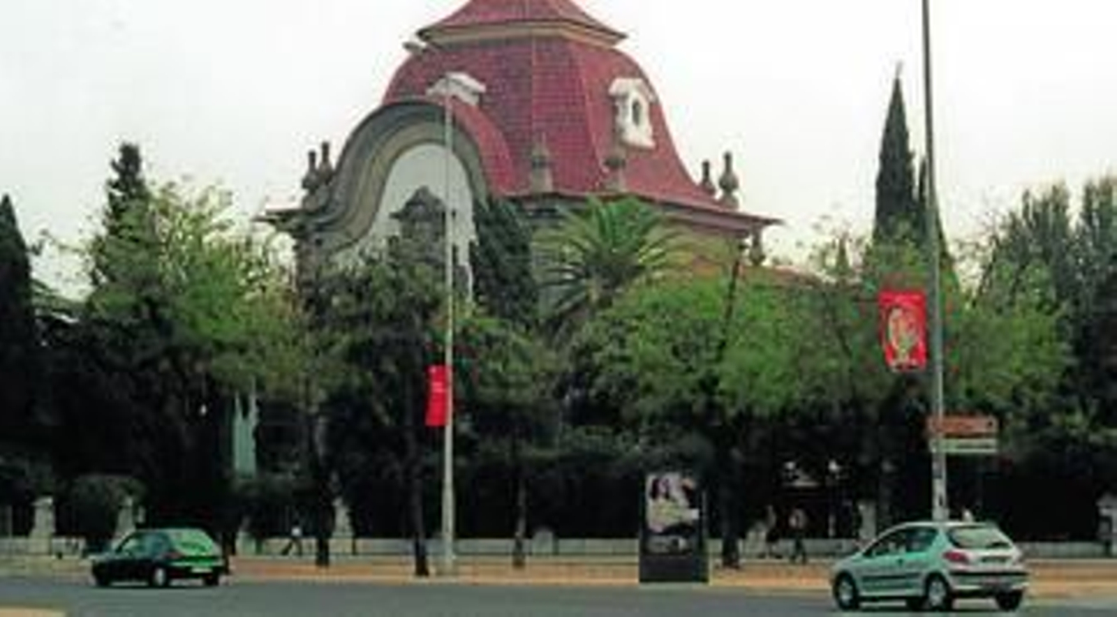 El aparcamiento del Cid se proyecta para extenderse hasta la delantera del consulado de Portugal.