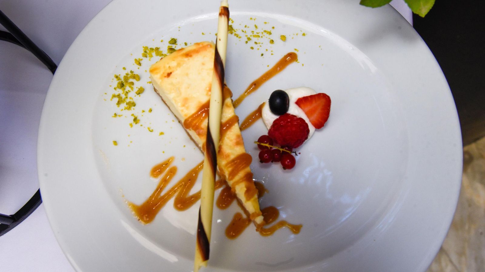 Tarta de queso manchego con chutney de membrillo