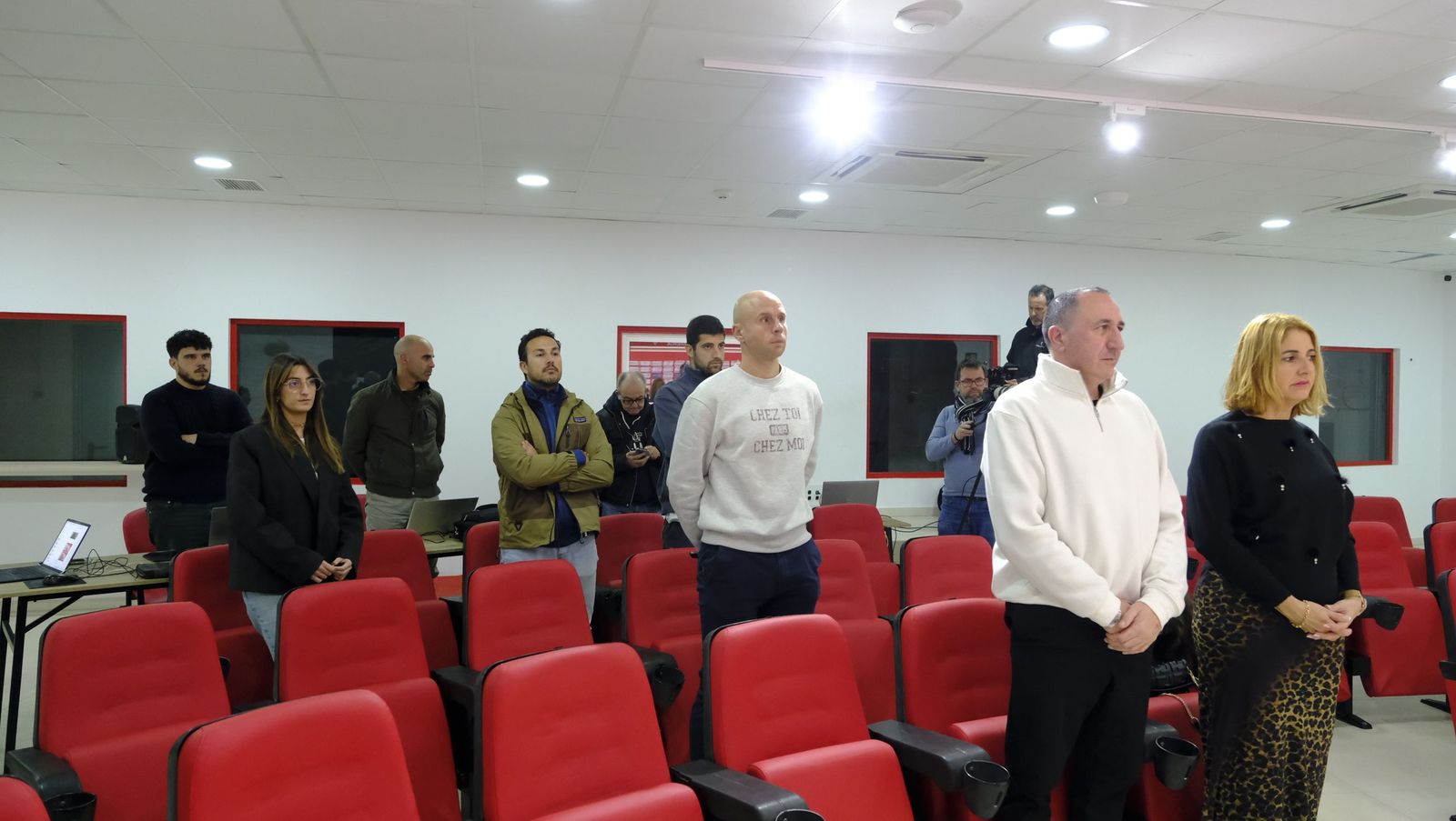 Presentación de Jon Morcillo como nuevo jugador de la U.D. Almería, en fotos