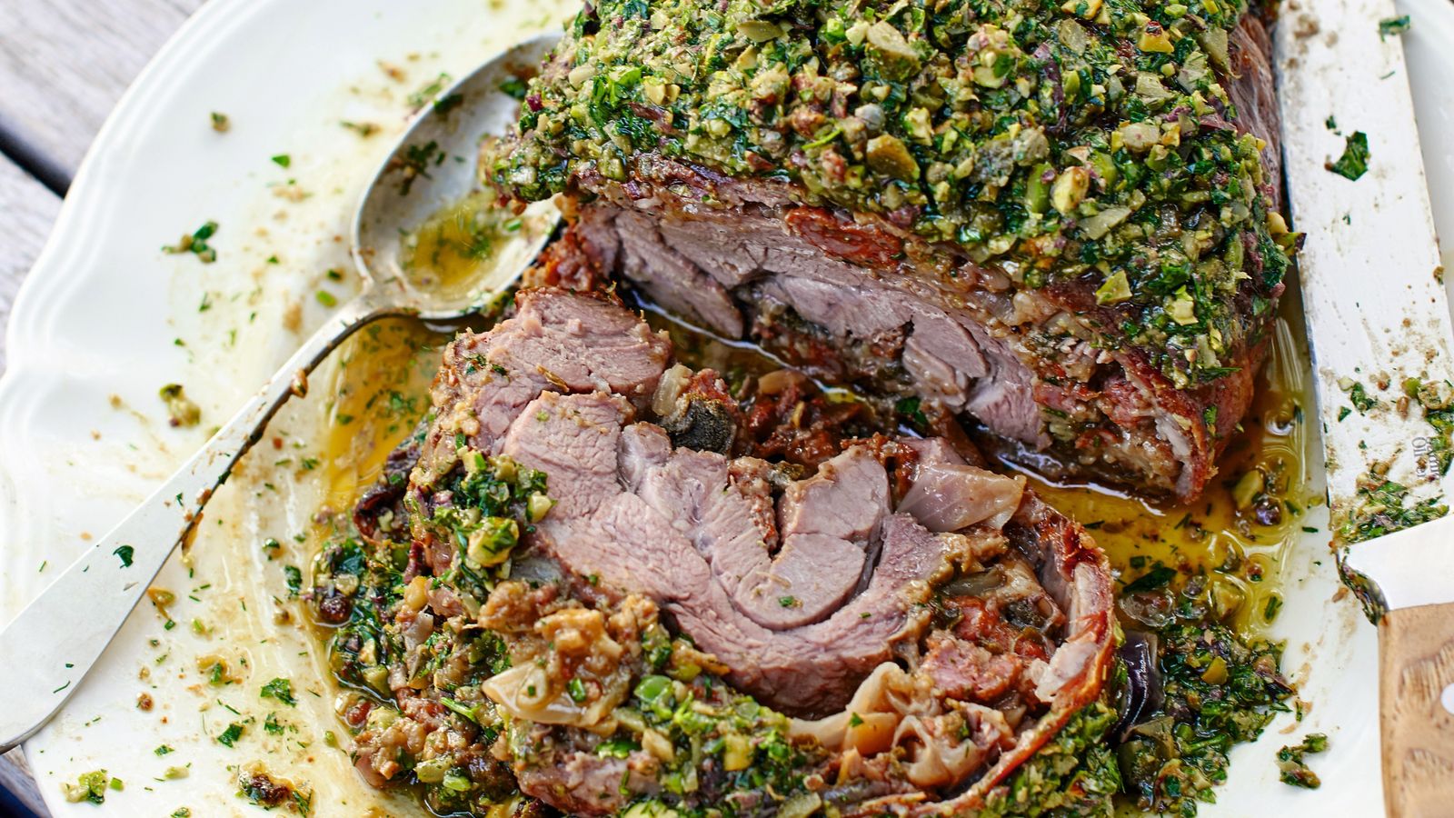 Paletilla de cordero asada