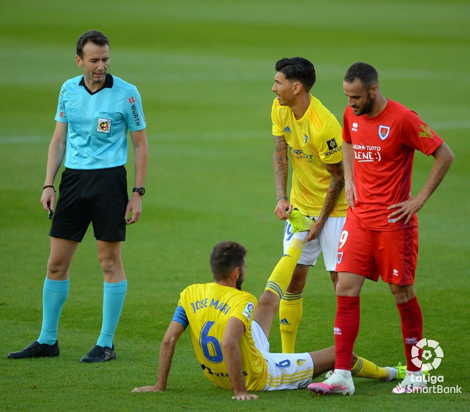 Las imágenes del Numancia-Cádiz
