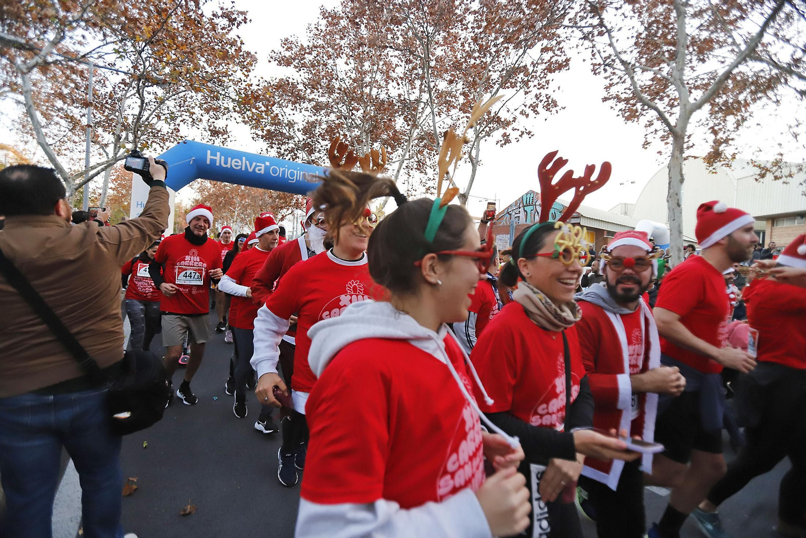 Imágenes de la XIII carrera de San Silvestre en Huelva