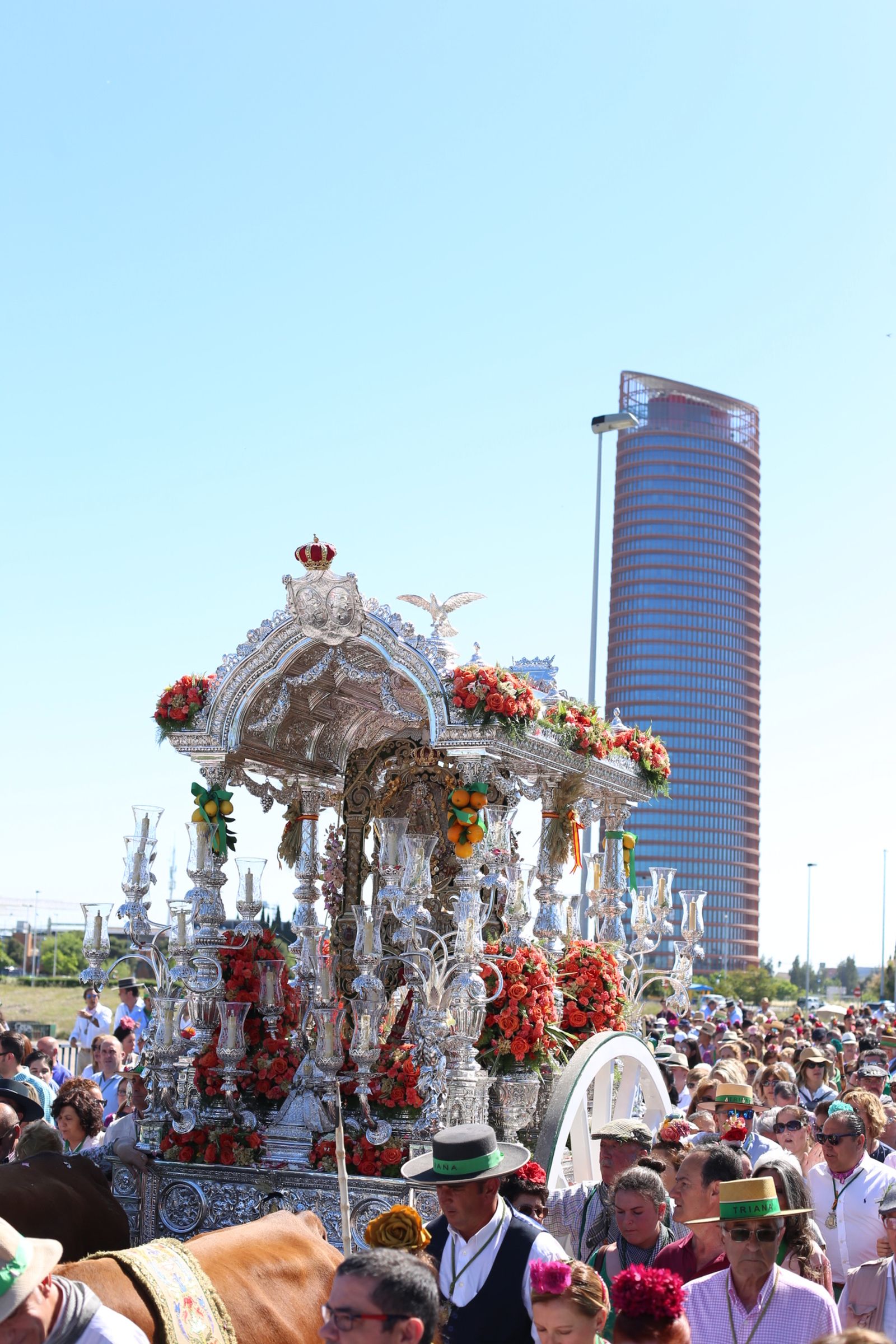 Salida de la Hermandad de Triana