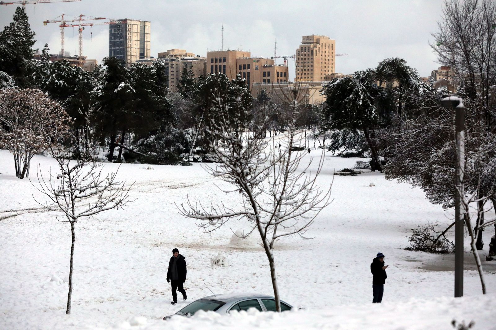 Jerusalén, cubierta de nieve tras el paso del temporal 'Elpida'