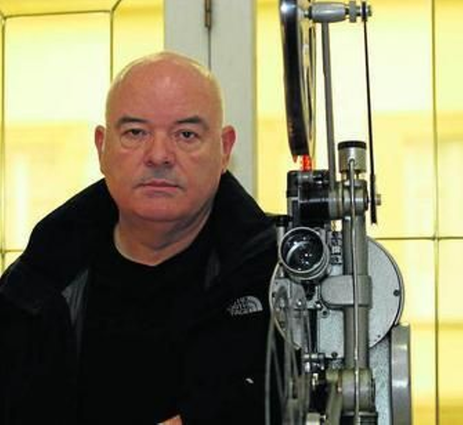 Miguel Torrente es productor y trabaja sobre todo con series de televisión.