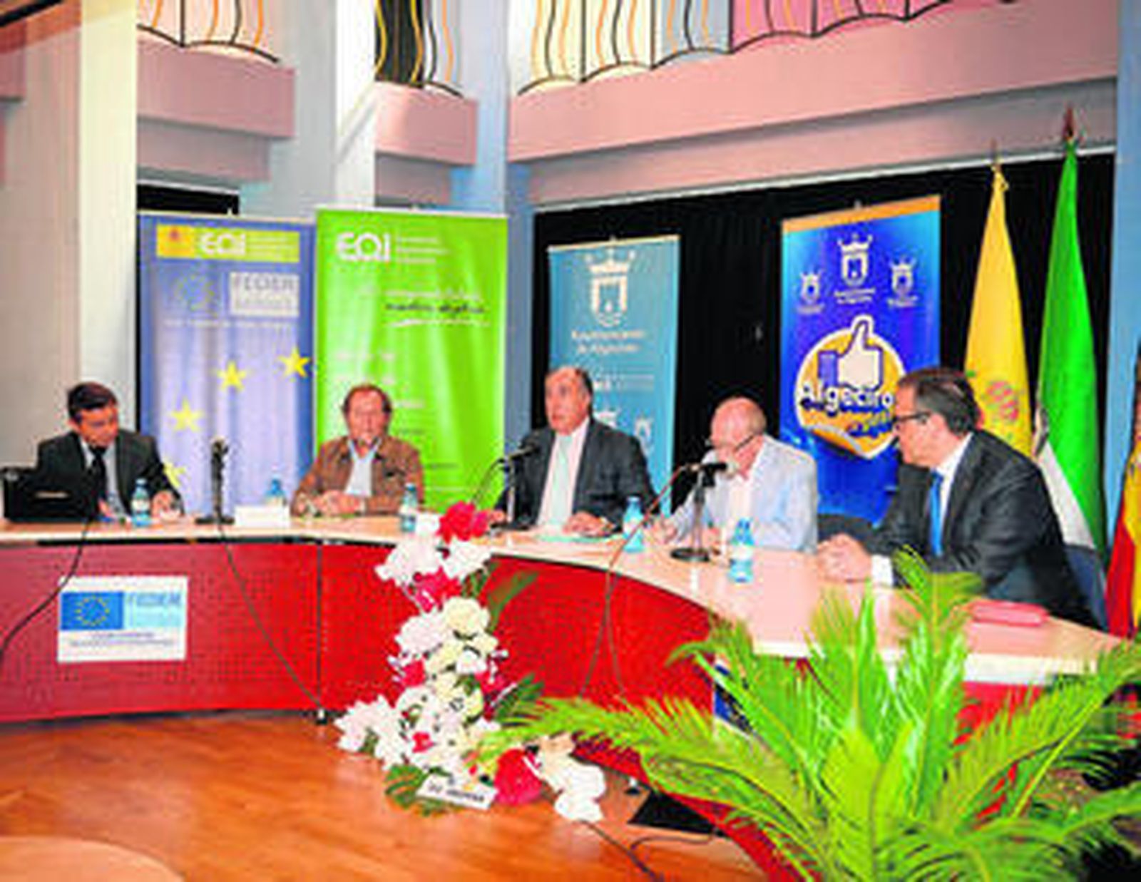 Imagen de la presentación del plan de ayuda al desarrollo de las pymes de Algeciras.