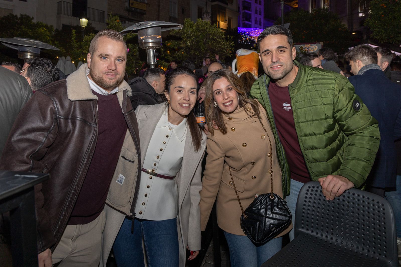 Así disfruta Jaén del concierto extraordinario a pie de calle: "Único Pop Rock"