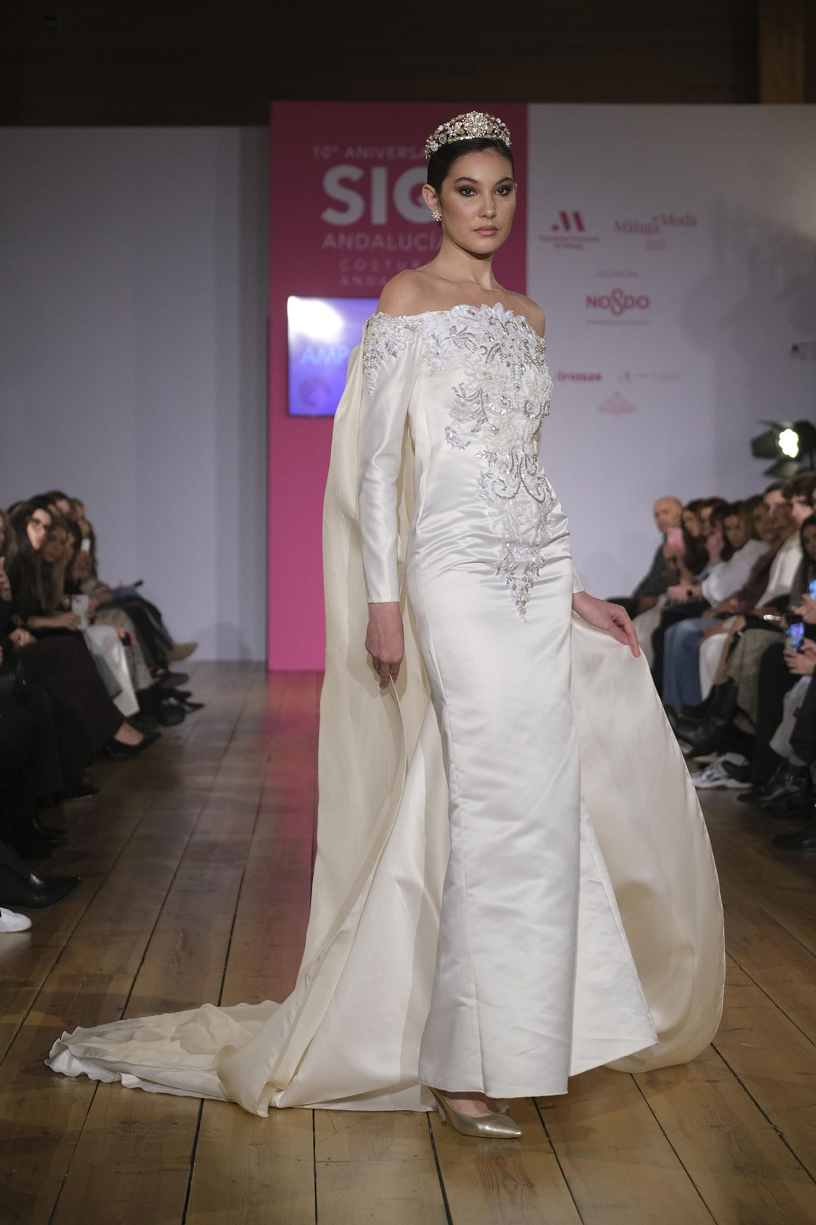 Las novias de fantasía de Amparo Pardal vistas en SIQ, en imágenes