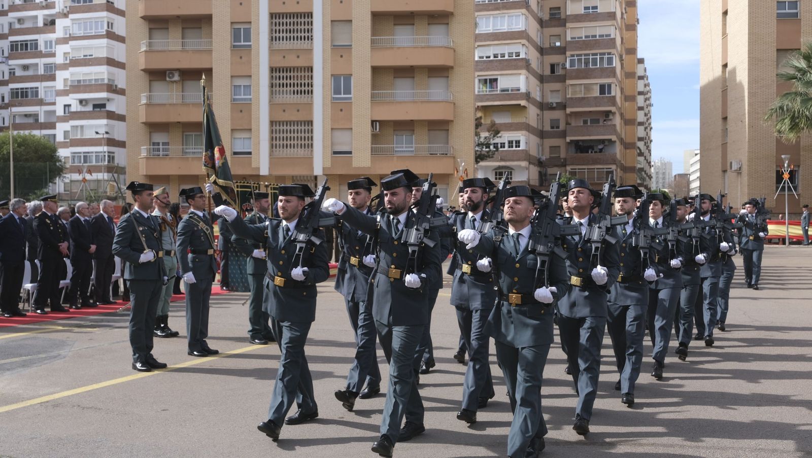 Las imágenes de la toma de posesión del nuevo coronel jefe de la Guardia Civil de Almería