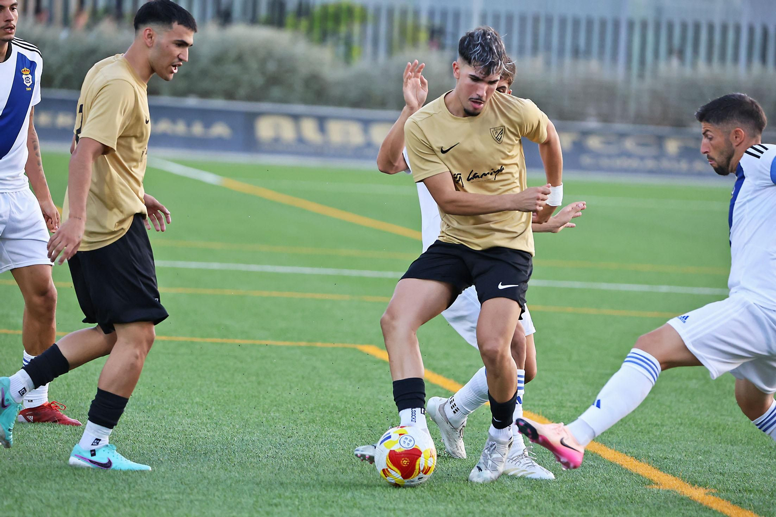 Las imágenes del CD Lamiya - Recreativo de Huelva