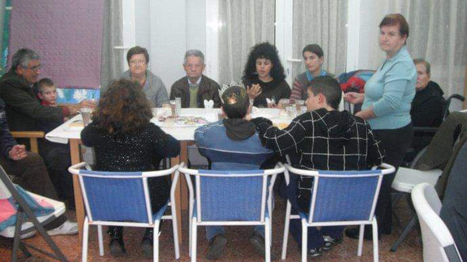 Desde el primer día, los vecinos no han parado de celebrar juntos la vida.