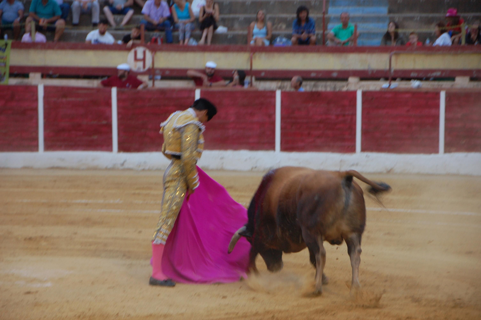 Ureña, el triunfador de la tarde en Baza