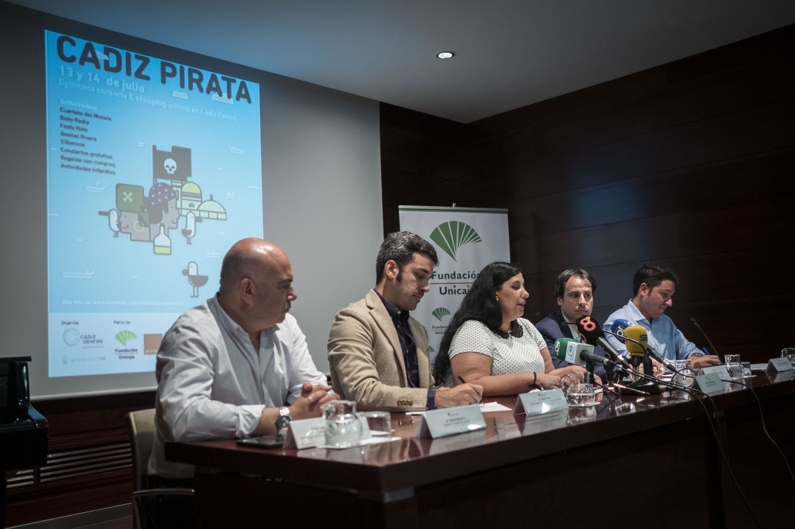 Momento de la presentación de la campaña comercial.