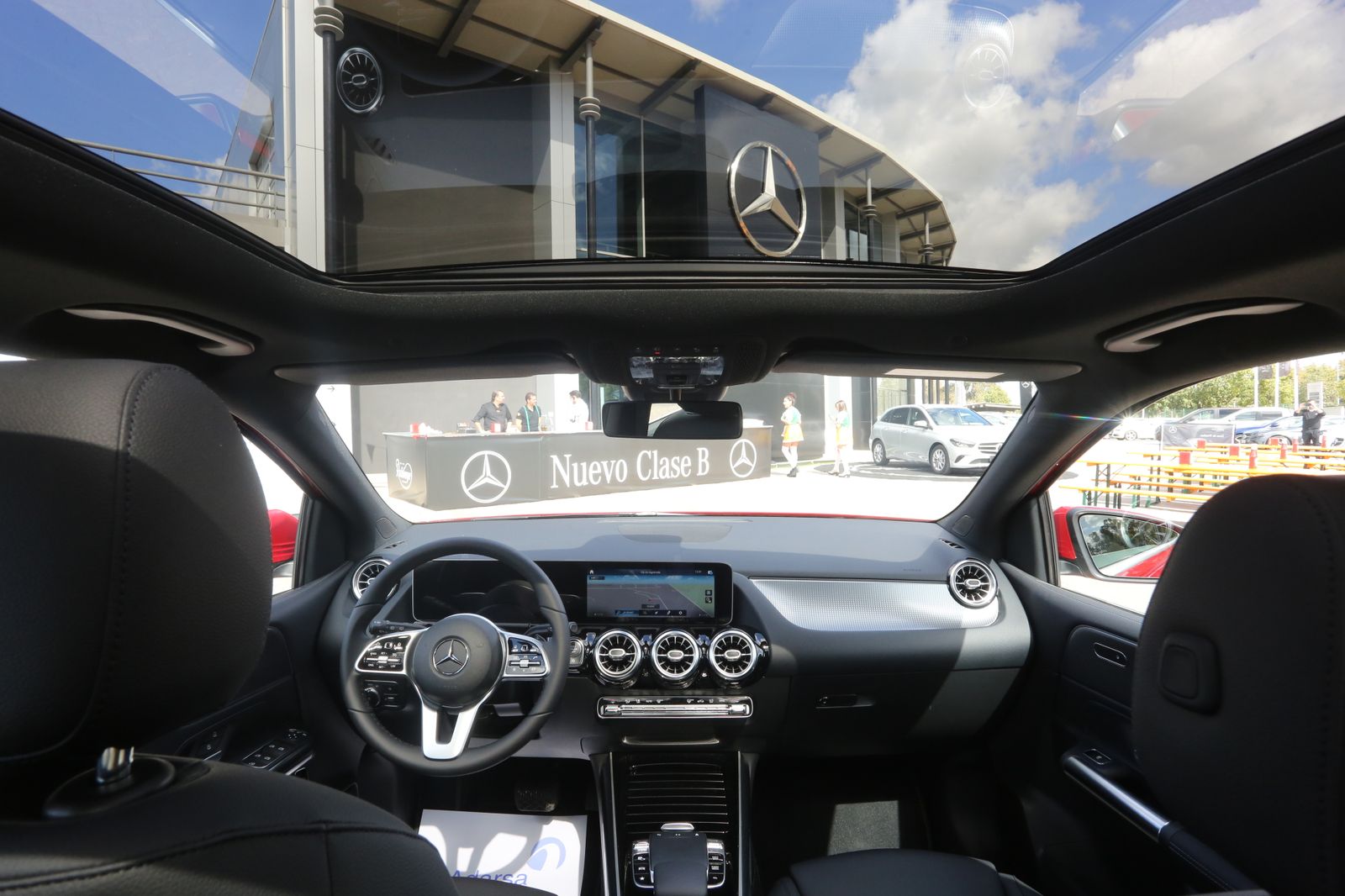 Vea las imágenes de la presentación del nuevo Mercedes Benz clase B