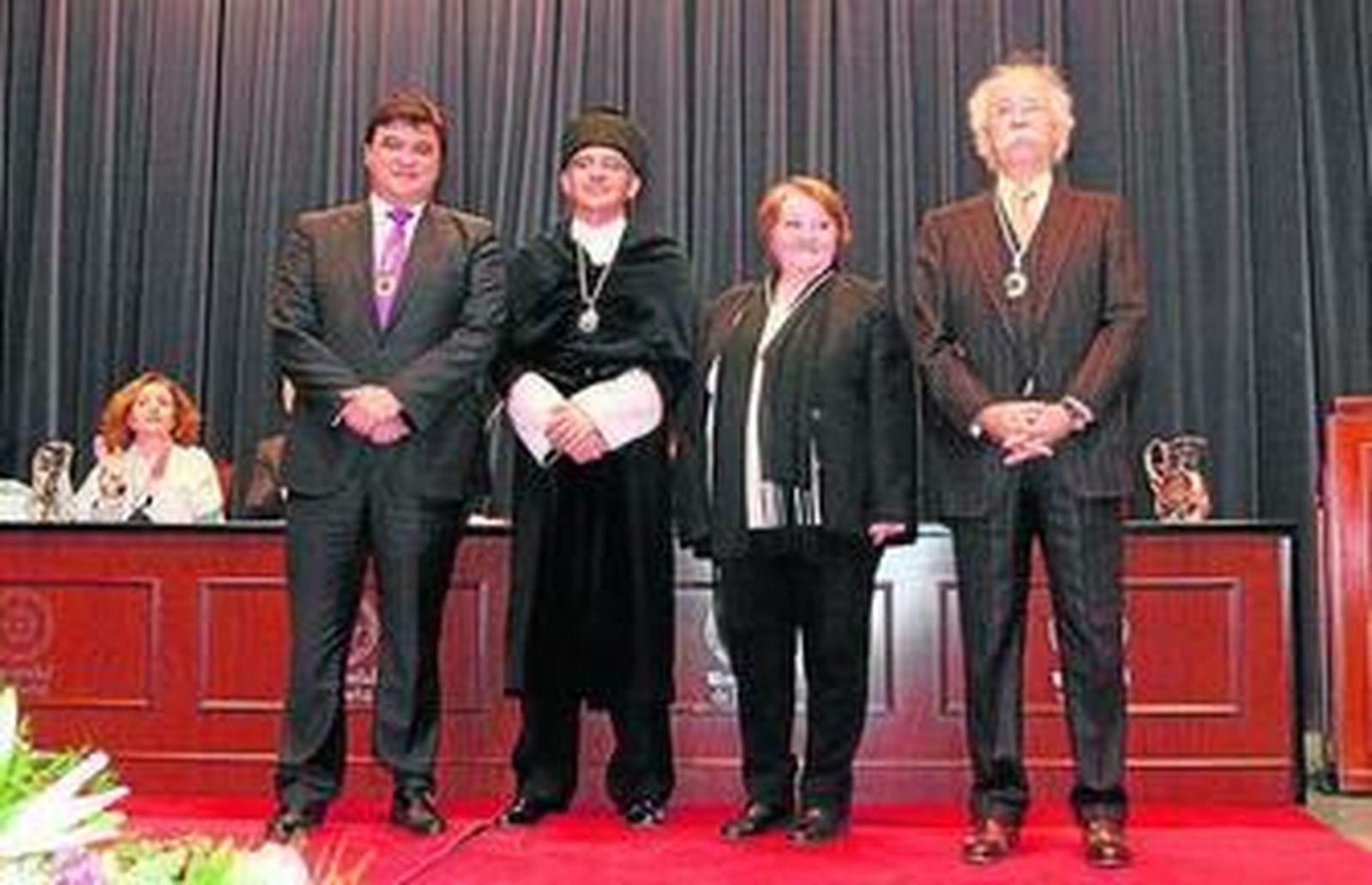 Gabriel Cruz, Francisco Ruiz, Manuela Noguera y Julio Revilla.