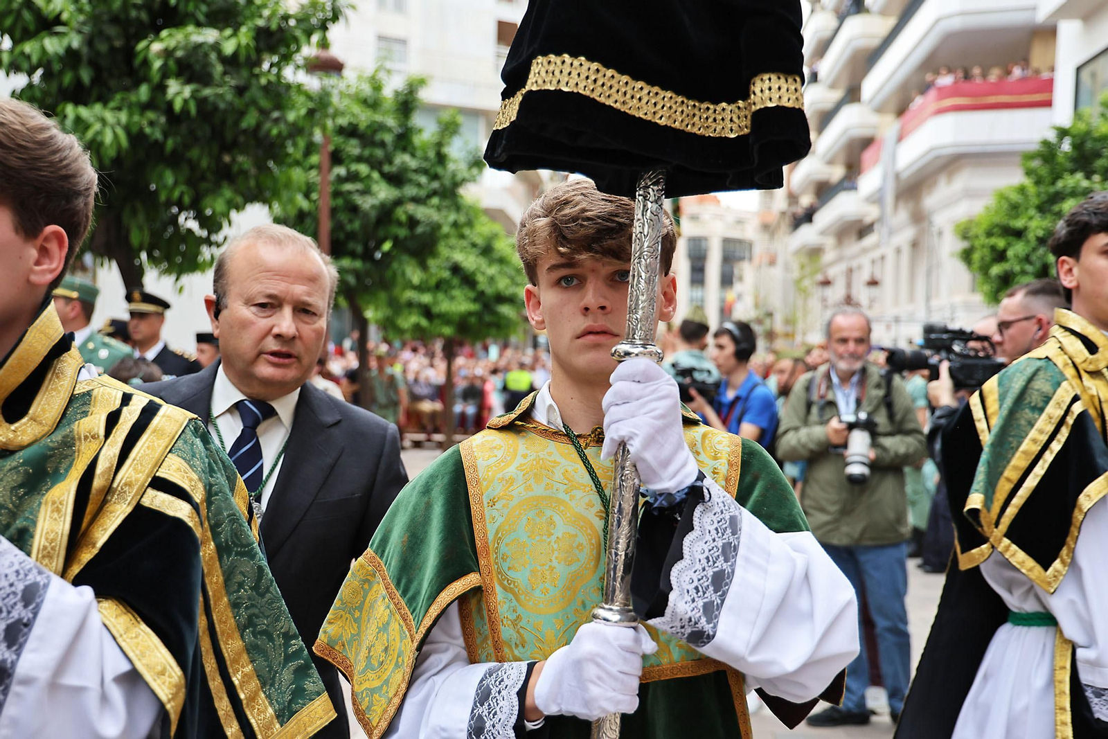 Las mejores imágenes del Sábado de Pasión en Huelva: La Legión con el Cristo de la Vera+Cruz