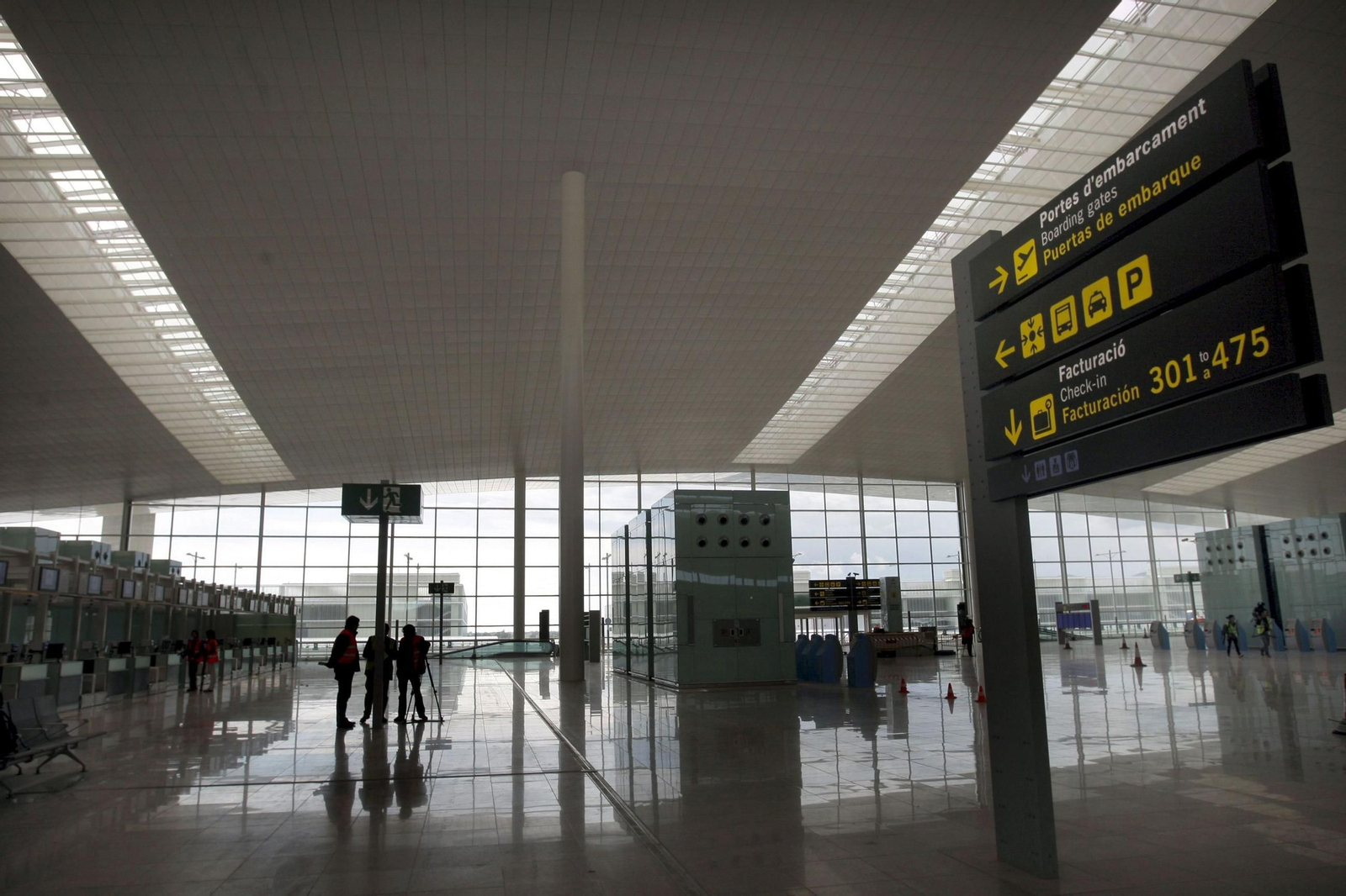 Interior del Aeropuerto de El Prat en una imagen de archivo. Interior del Aeropuerto de El Prat en una imagen de archivo.