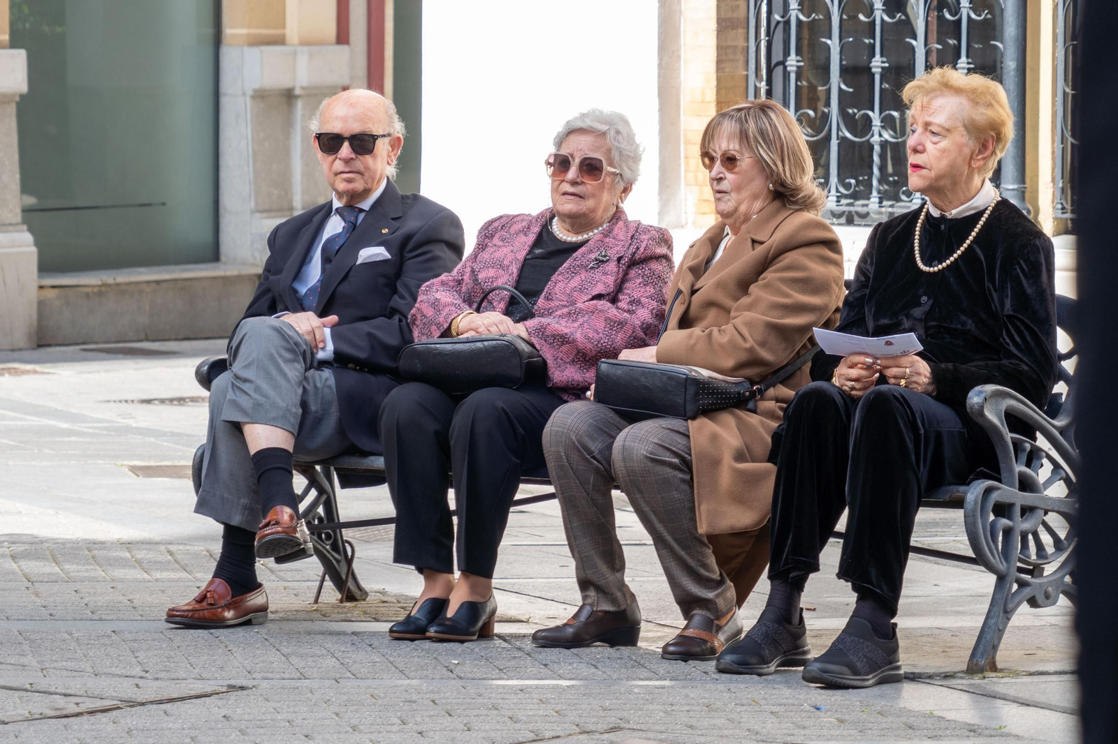 Imágenes del ambiente en el Pregón de la Semana Santa de Huelva 2025