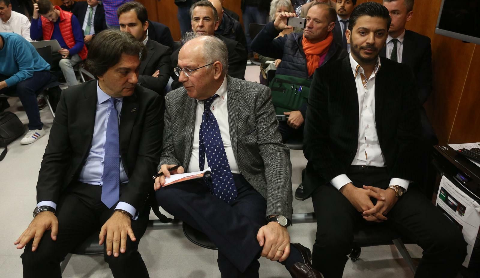 Las fotos del juicio entre Al-Thani y Bluebay