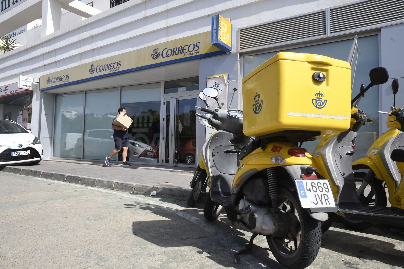 La oficina de Correos de Mojácar, donde presuntamente se producía la compra de votos.