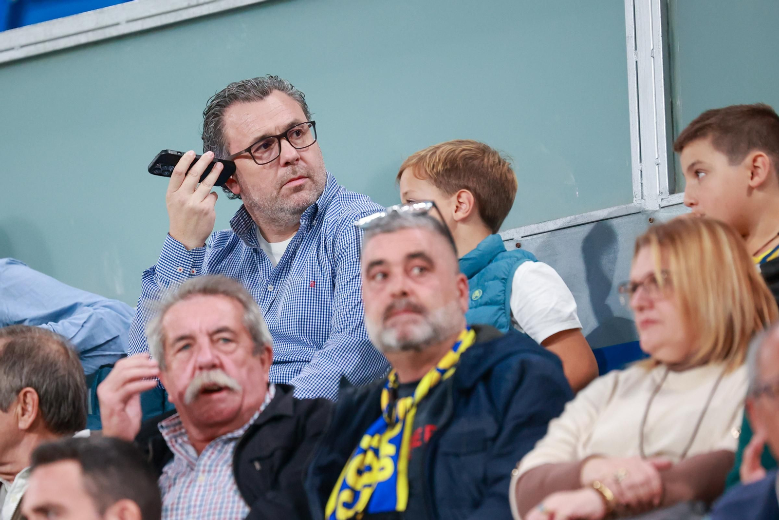 Búscate entre las imágenes del partido de fútbol entre Cádiz CF y Deportivo
