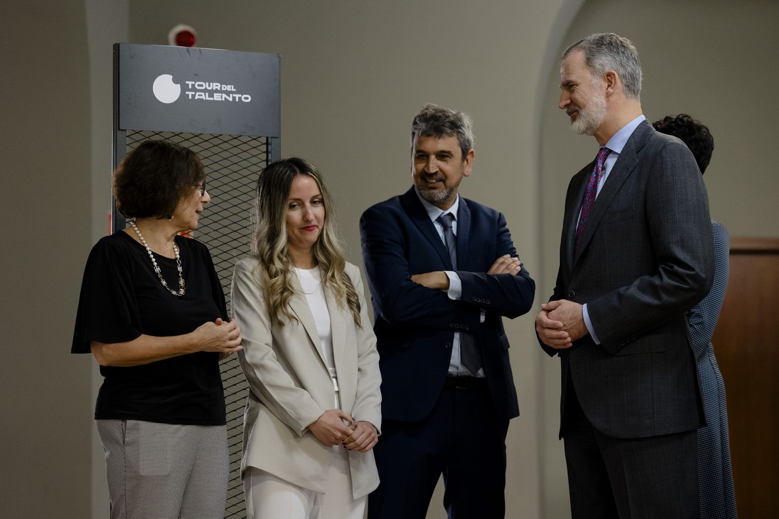 El rey Felipe VI visita Cádiz con motivo de la entrega del Premio Princesa de Girona Social 2024.