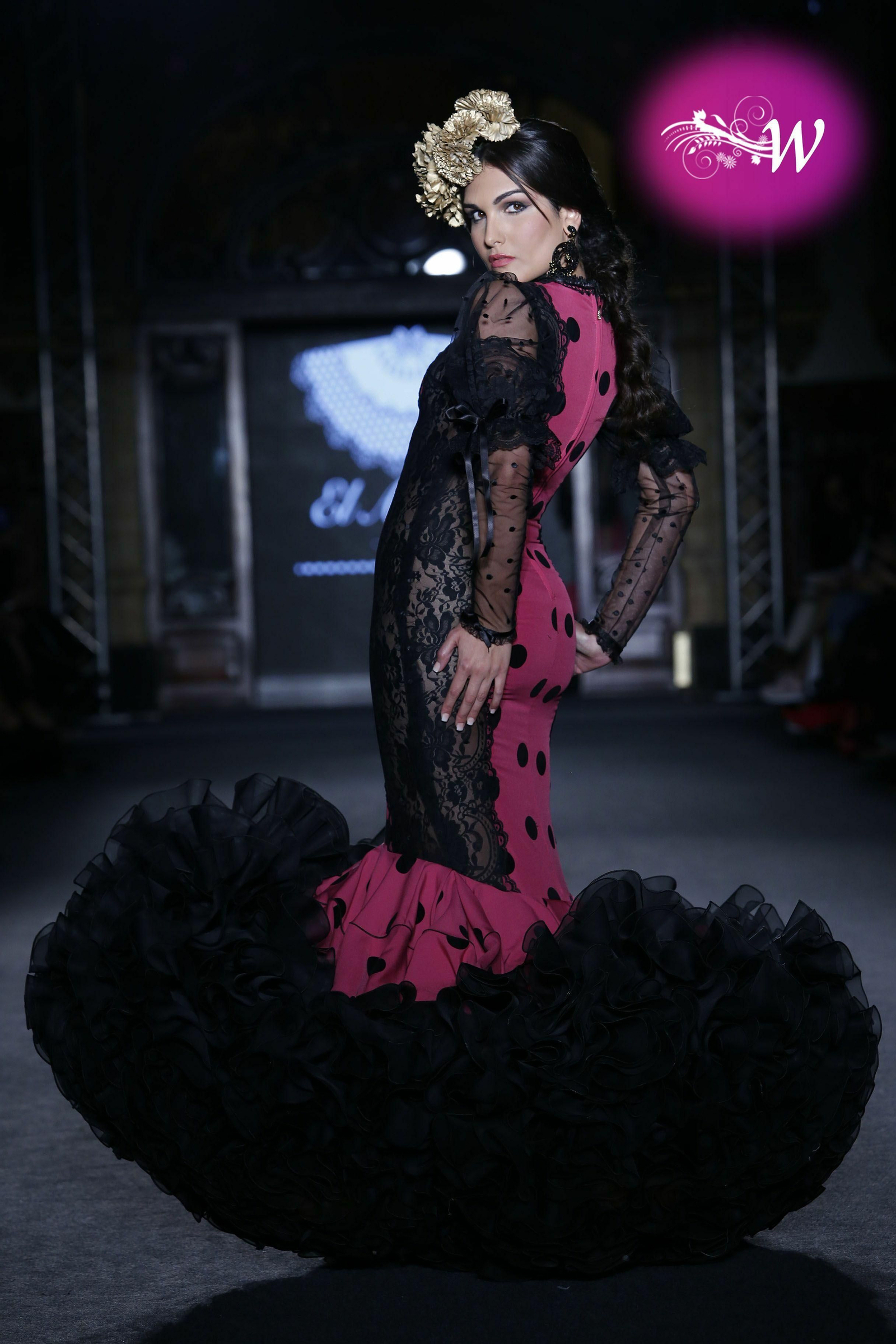 El abanico artesanía expone su colección 2020 en un desfile en We Love Flamenco, todas las fotos