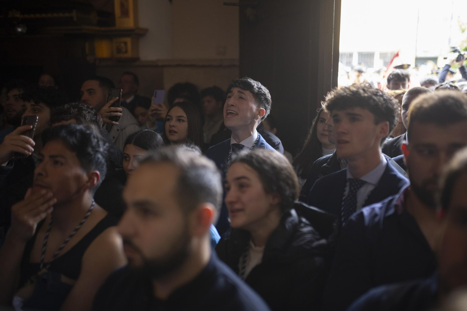 Las mejores imágenes del Miércoles Santo en Huelva: Hermandad de la Victoria