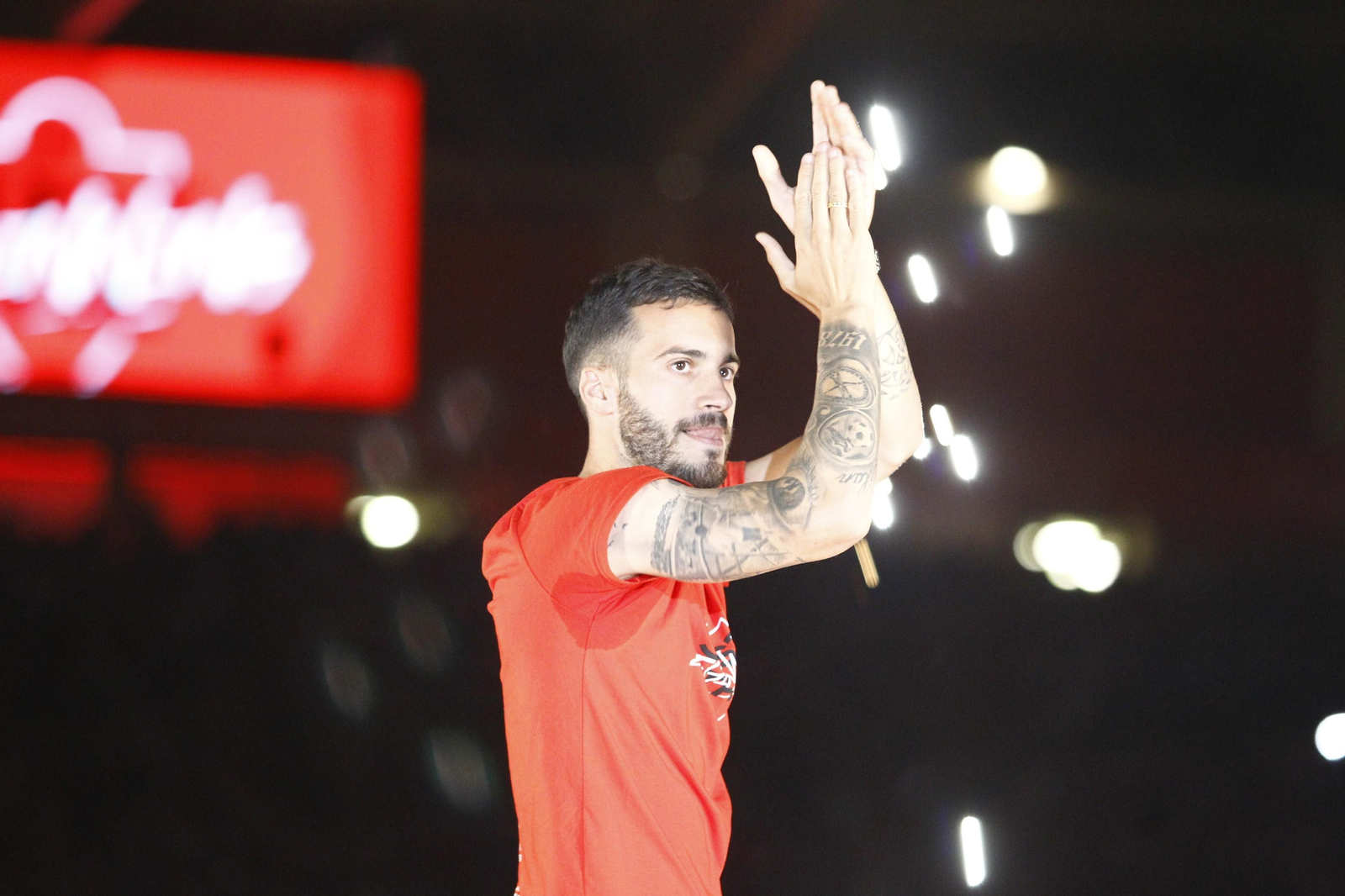 Las imágenes de la fiesta del ascenso de la U.D. Almería en el Estadio Mediterráneo.